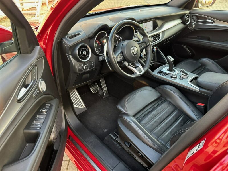 Alfa Romeo Stelvio Q4 Super 280 KM Harman& Kardon