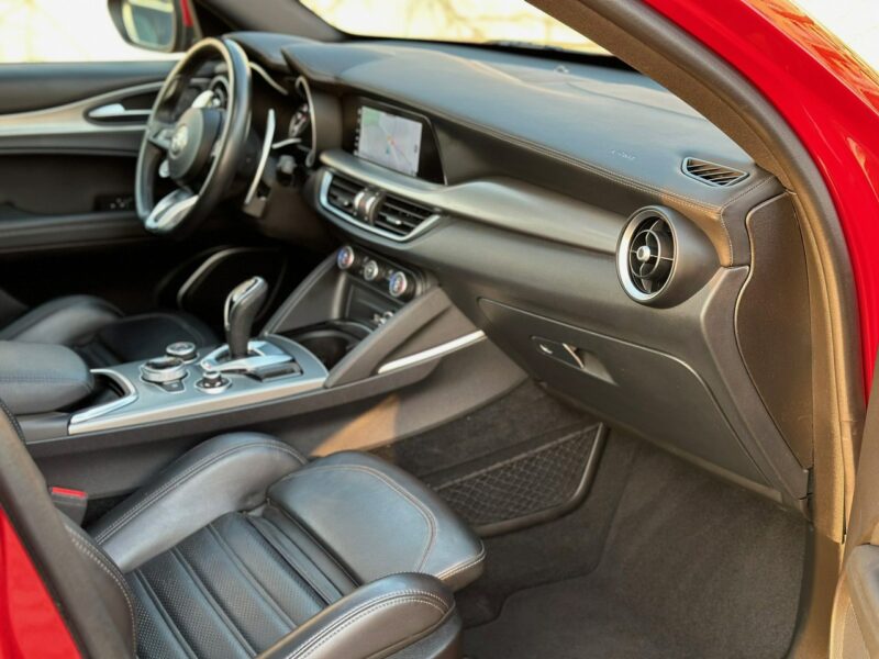 Alfa Romeo Stelvio Q4 Super 280 KM Harman& Kardon