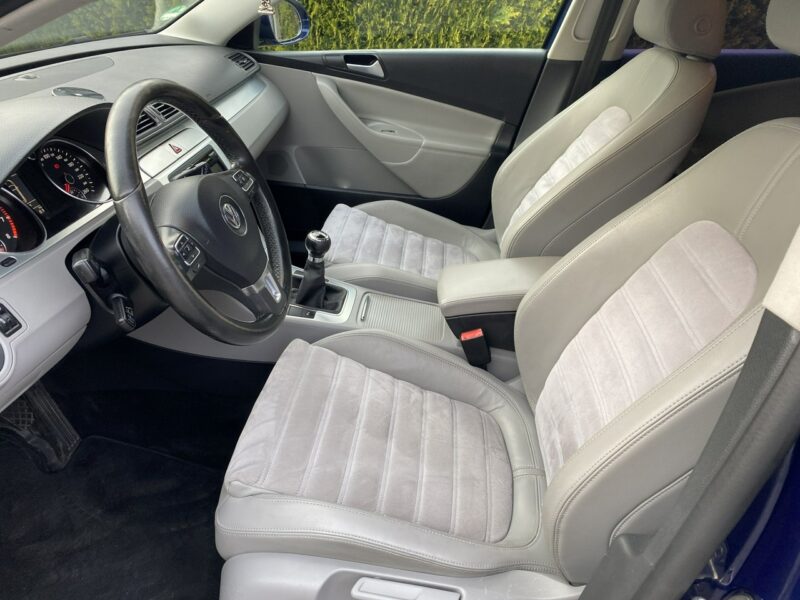 Volkswagen Passat 1,8b Higline, drugie koła alu, alkantara, podg. szyba czołowa i fotele B6 (2005-2010)