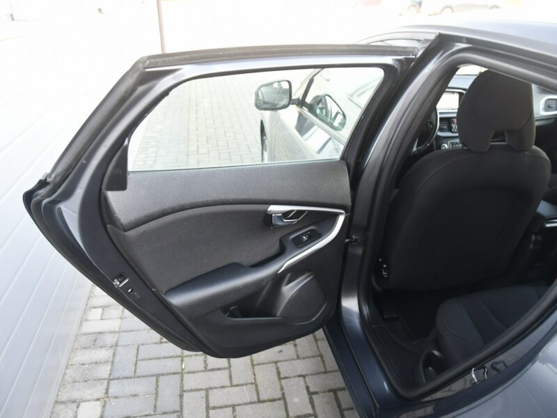 Volvo V40 1,6hdi Serwis-Full. Navi,Ledy.2 Kompl.Kół.Tempomat.Hak.Kredyt.GWAR II (2012-)