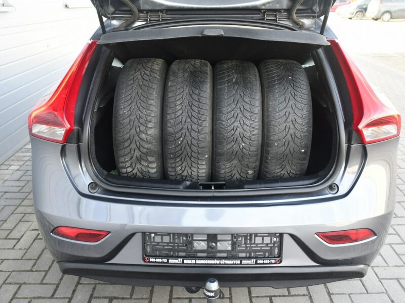 Volvo V40 1,6hdi Serwis-Full. Navi,Ledy.2 Kompl.Kół.Tempomat.Hak.Kredyt.GWAR II (2012-)