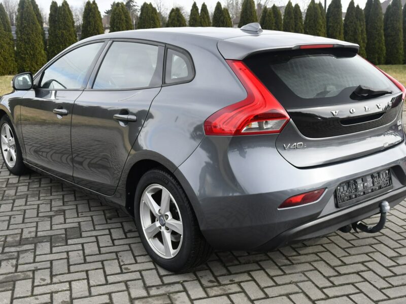 Volvo V40 1,6hdi Serwis-Full. Navi,Ledy.2 Kompl.Kół.Tempomat.Hak.Kredyt.GWAR II (2012-)