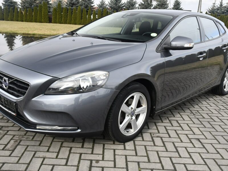 Volvo V40 1,6hdi Serwis-Full. Navi,Ledy.2 Kompl.Kół.Tempomat.Hak.Kredyt.GWAR II (2012-)