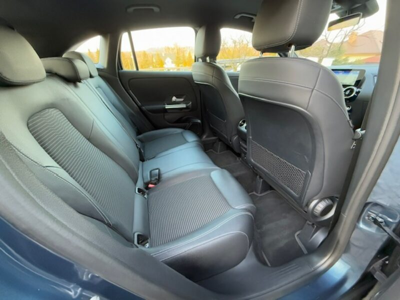 Mercedes GLA 220 220D,190PS, AUTOMAT, MEGA KOLOR, GWARANCJA!