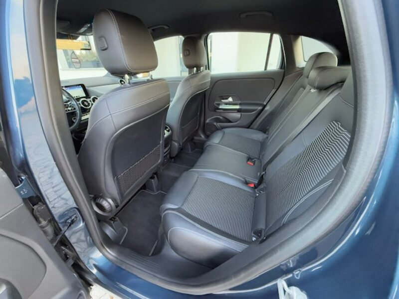 Mercedes GLA 220 220D,190PS, AUTOMAT, MEGA KOLOR, GWARANCJA!
