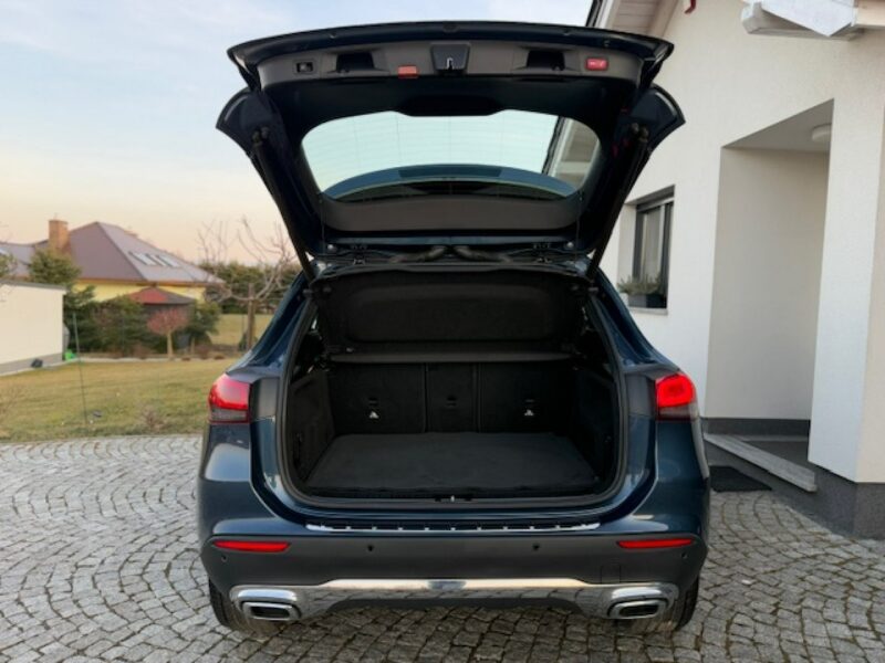 Mercedes GLA 220 220D,190PS, AUTOMAT, MEGA KOLOR, GWARANCJA!