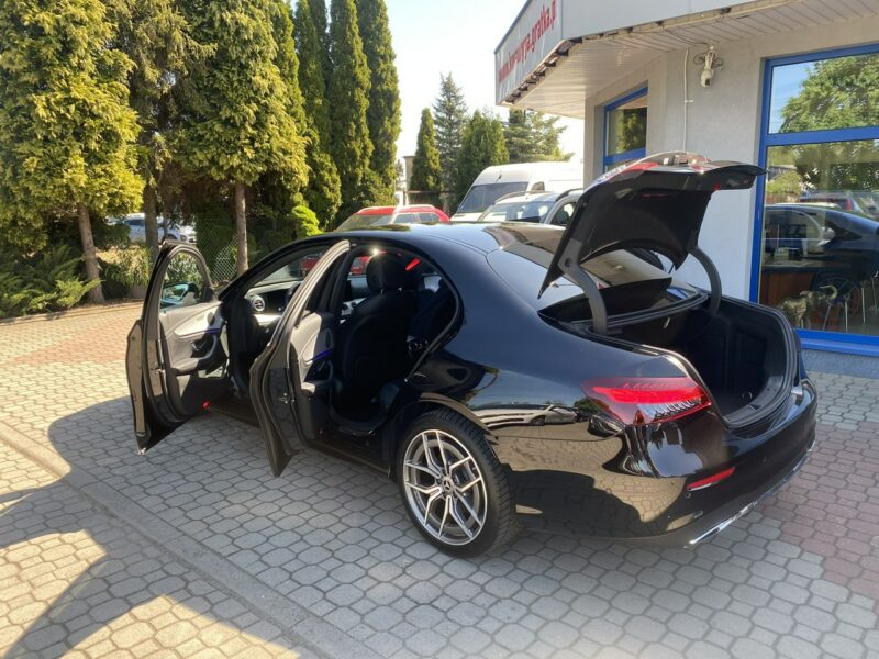 Mercedes E 220 AMG, 4 matic, Virtual Cocpit, Multibeam,Gwarancja! W213 (2016-)