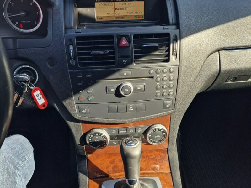 Mercedes C 200 2.2 CDI 136 KM, Automat, Bluetooth, Nawigacja, Isofix, Alufelgi, Klima W204 (2007-2014)