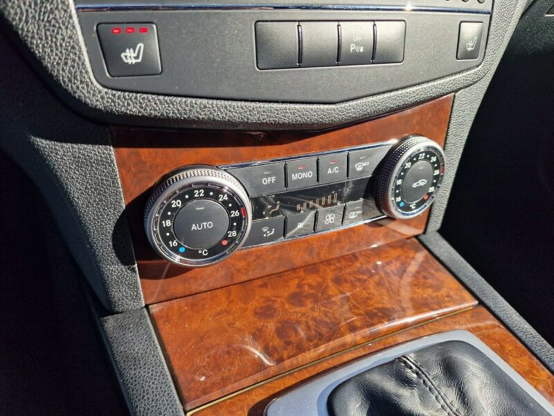 Mercedes C 200 2.2 CDI 136 KM, Automat, Bluetooth, Nawigacja, Isofix, Alufelgi, Klima W204 (2007-2014)
