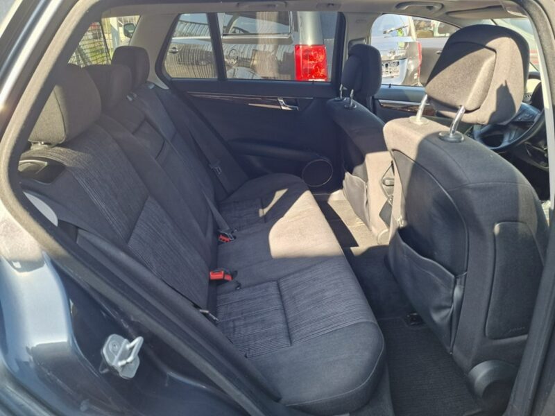 Mercedes C 200 2.2 CDI 136 KM, Automat, Bluetooth, Nawigacja, Isofix, Alufelgi, Klima W204 (2007-2014)