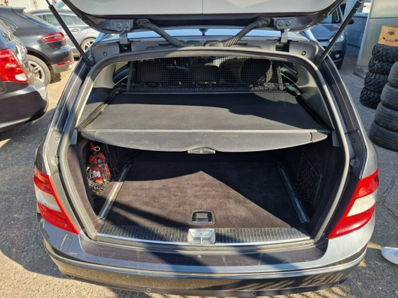 Mercedes C 200 2.2 CDI 136 KM, Automat, Bluetooth, Nawigacja, Isofix, Alufelgi, Klima W204 (2007-2014)