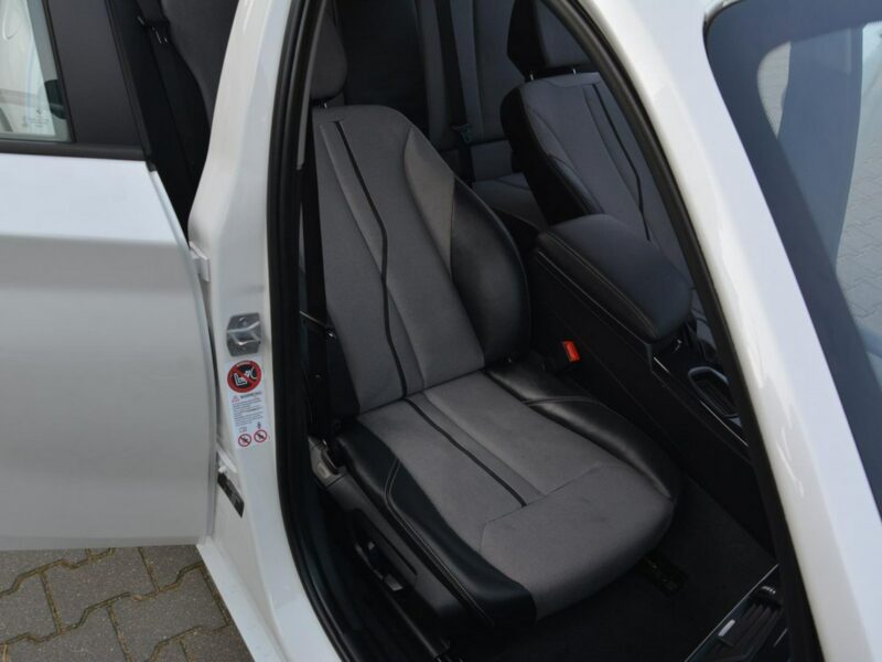 BMW 125 Biała Perła Urban Bi-Xenon Ledy Skóry el. fotele Parktronic ASO BMW F20 (2011-)
