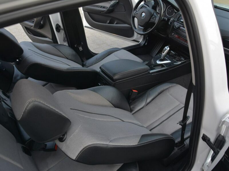 BMW 125 Biała Perła Urban Bi-Xenon Ledy Skóry el. fotele Parktronic ASO BMW F20 (2011-)
