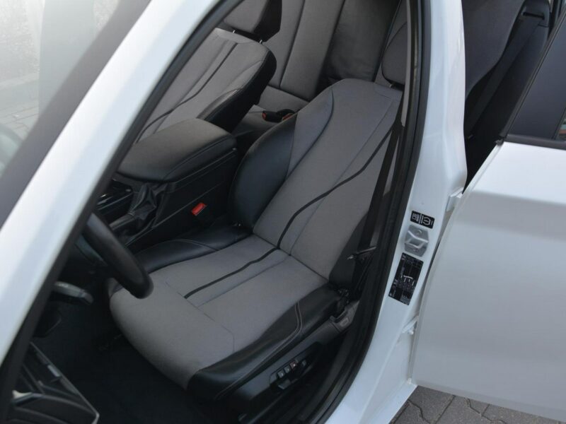 BMW 125 Biała Perła Urban Bi-Xenon Ledy Skóry el. fotele Parktronic ASO BMW F20 (2011-)