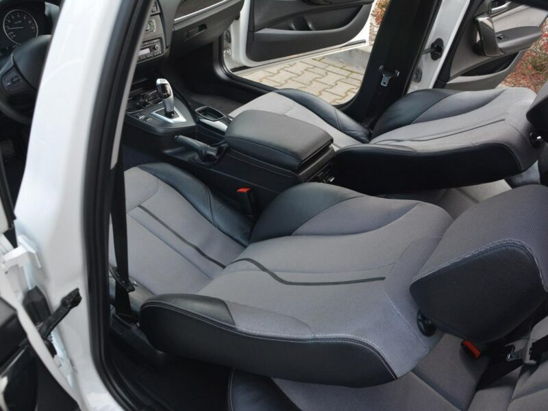 BMW 125 Biała Perła Urban Bi-Xenon Ledy Skóry el. fotele Parktronic ASO BMW F20 (2011-)