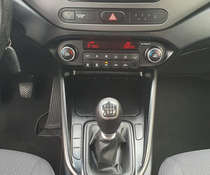 Kia Carens 1.7 CRDi 116KM # NAVI # Climatronic # 7 osobowy # Super Stan !!! IV (2013-)