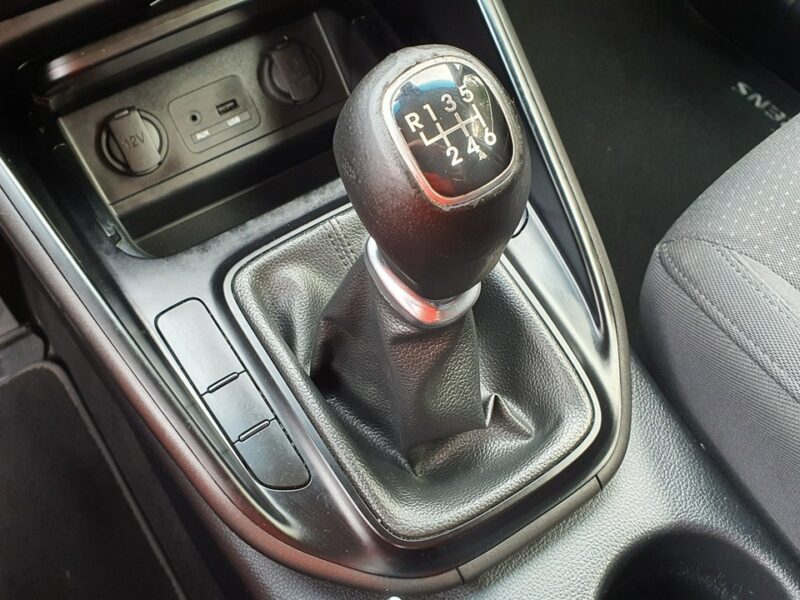Kia Carens 1.7 CRDi 116KM # NAVI # Climatronic # 7 osobowy # Super Stan !!! IV (2013-)