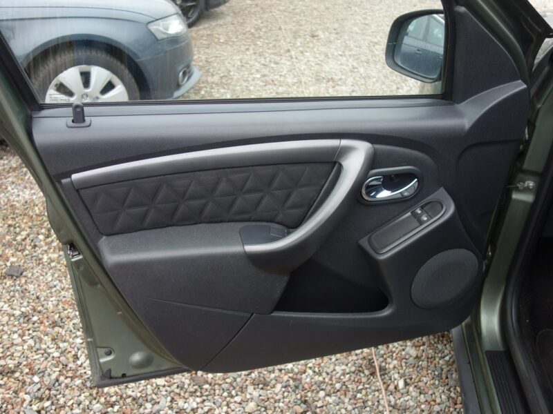 Dacia Duster Dacia Duster 2014 1.2 benzyna 125km przebieg 115tyś nawi klima I (2009-2017)
