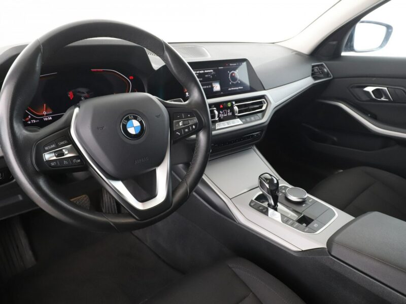 BMW 320 190KM automat navi kamera LED ACC virtual klima-3stref. G20 (2019-)