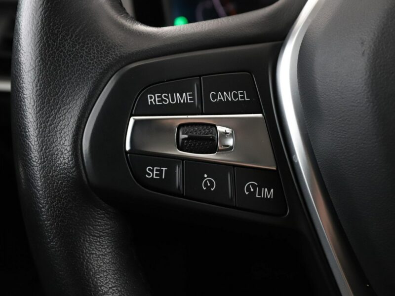 BMW 320 190KM automat navi kamera LED ACC virtual klima-3stref. G20 (2019-)