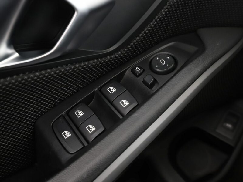 BMW 320 190KM automat navi kamera LED ACC virtual klima-3stref. G20 (2019-)