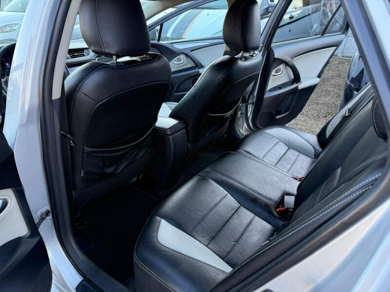 Toyota Avensis automat, navi, kamera, gwarancja! III (2009-)