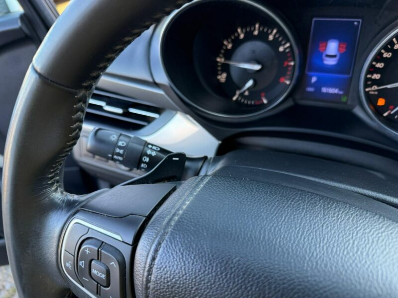 Toyota Avensis automat, navi, kamera, gwarancja! III (2009-)