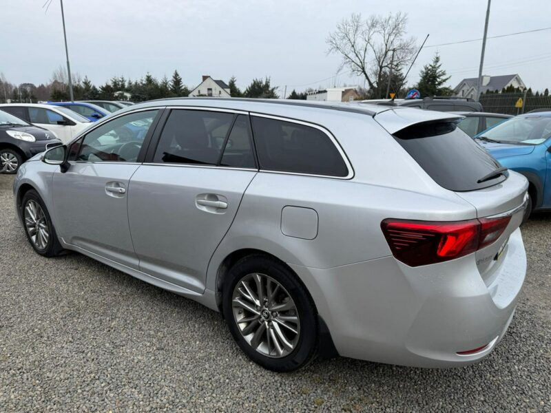 Toyota Avensis automat, navi, kamera, gwarancja! III (2009-)