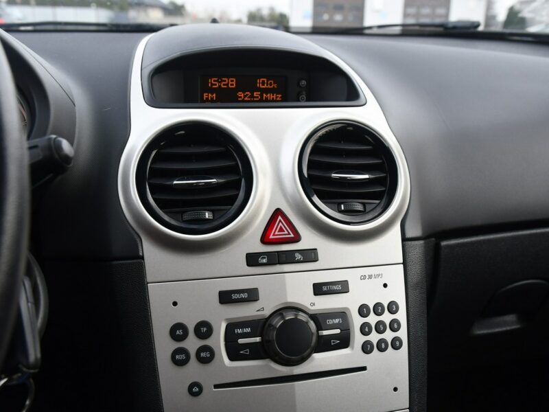 Opel Corsa 1,4Benzyna Dudki11 Serwis.Klima.ALu.EL.szyby.Centralka.kredyt.OKAZJA D (2006-2014)
