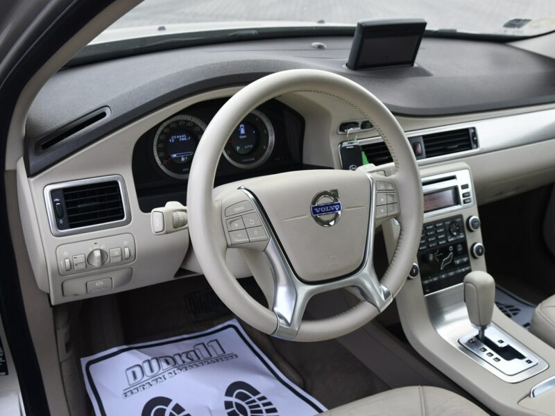 Volvo V70 2,4d5 Dudki11 Automat.Navi.Podg.Fot.Serwis.Klimatr 2 str.Tempomat.OKAZ III (2007-)