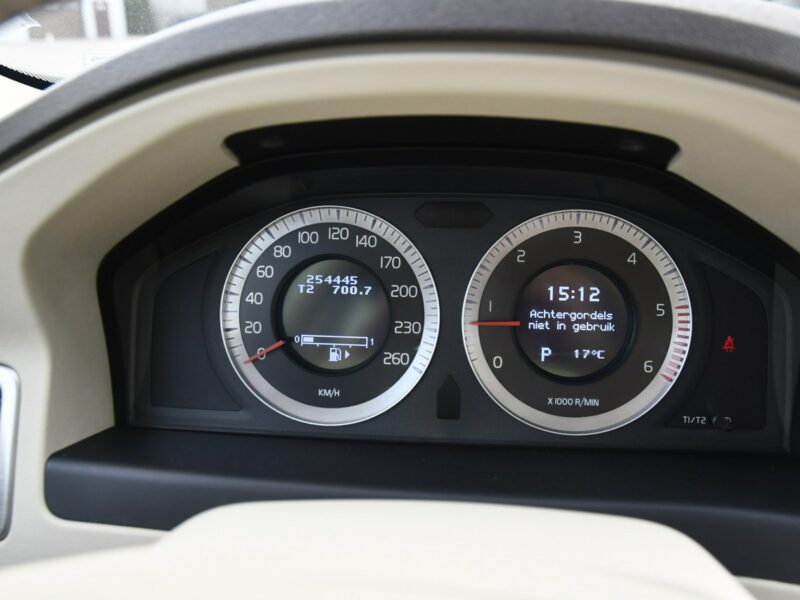 Volvo V70 2,4d5 Dudki11 Automat.Navi.Podg.Fot.Serwis.Klimatr 2 str.Tempomat.OKAZ III (2007-)
