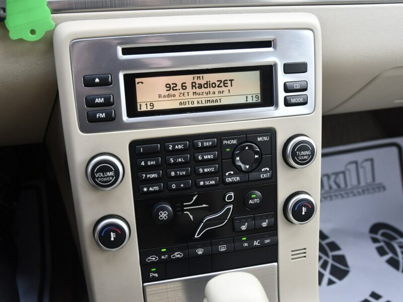 Volvo V70 2,4d5 Dudki11 Automat.Navi.Podg.Fot.Serwis.Klimatr 2 str.Tempomat.OKAZ III (2007-)
