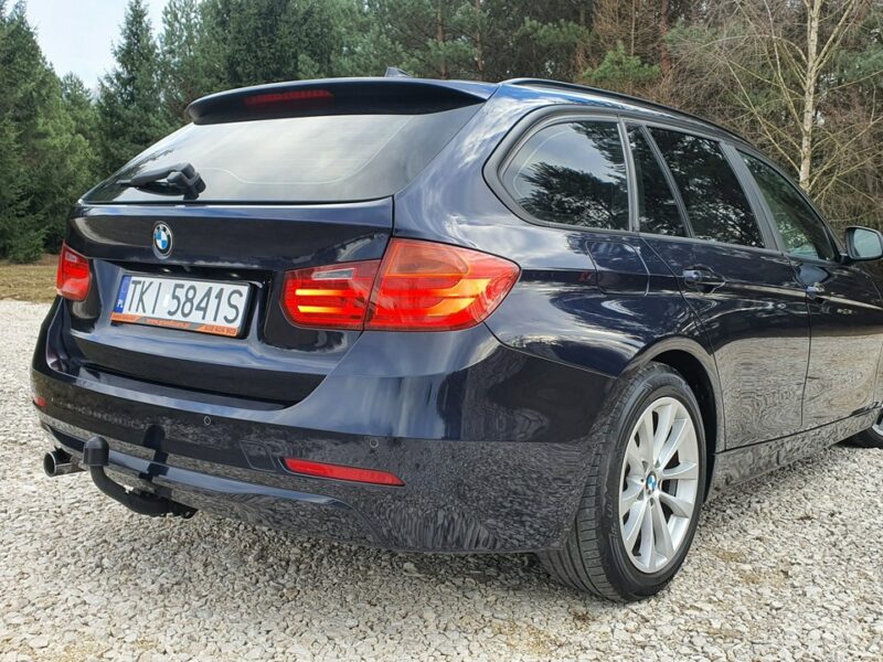 BMW 320 320d 184KM # Touring # Duży Ekran # Climatronic # PDC # Kamera # IGŁA F30/F31 (2012-)