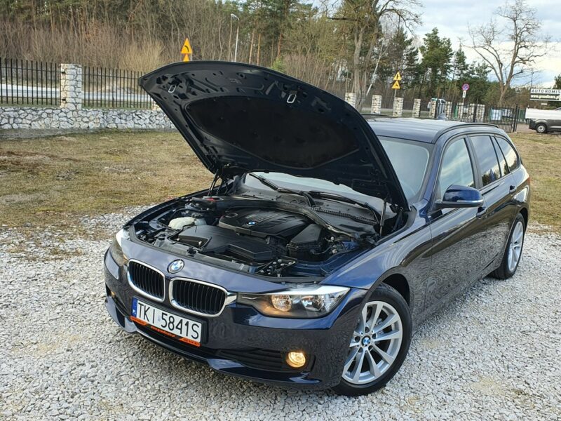 BMW 320 320d 184KM # Touring # Duży Ekran # Climatronic # PDC # Kamera # IGŁA F30/F31 (2012-)