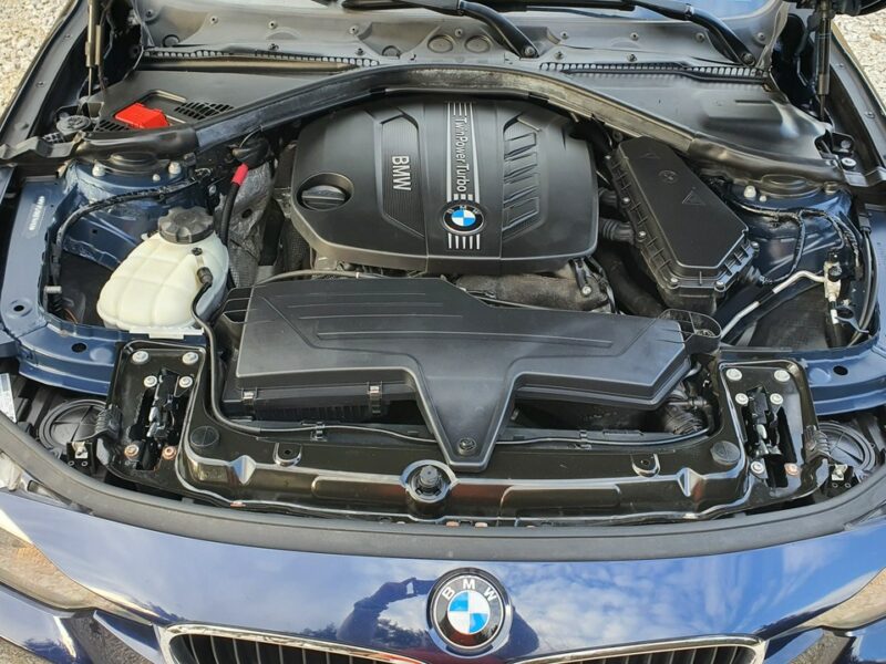 BMW 320 320d 184KM # Touring # Duży Ekran # Climatronic # PDC # Kamera # IGŁA F30/F31 (2012-)