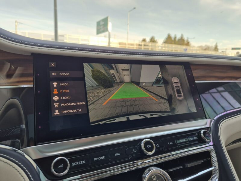 Bentley Continental Flying Spur V8. Gwarancja 04.2026. Bang & Olufsen. Head-Up. Masaże.