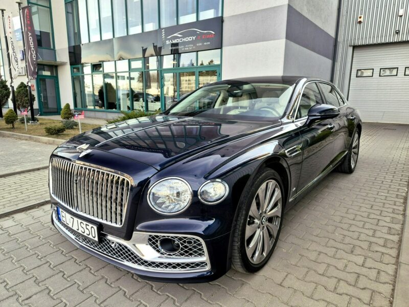Bentley Continental Flying Spur V8. Gwarancja 04.2026. Bang & Olufsen. Head-Up. Masaże.