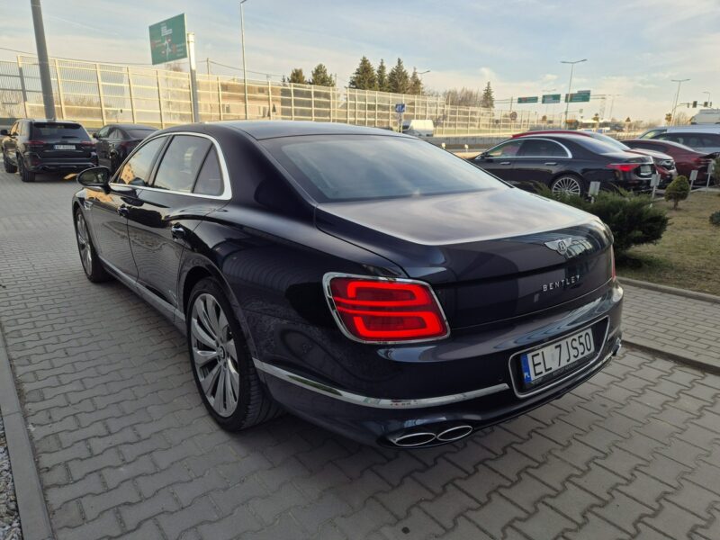 Bentley Continental Flying Spur V8. Gwarancja 04.2026. Bang & Olufsen. Head-Up. Masaże.