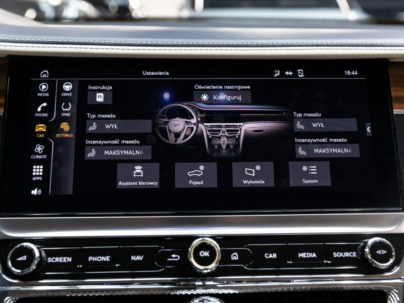 Bentley Continental Flying Spur V8. Gwarancja 04.2026. Bang & Olufsen. Head-Up. Masaże.