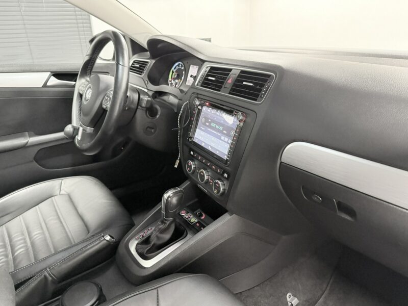 Volkswagen Jetta 1.4 TSI 150KM*DSG*BOSE*Navi*BiXenon*HIGHLINE*Klimatronic*Kamer*Łopatki A6 (2010-)