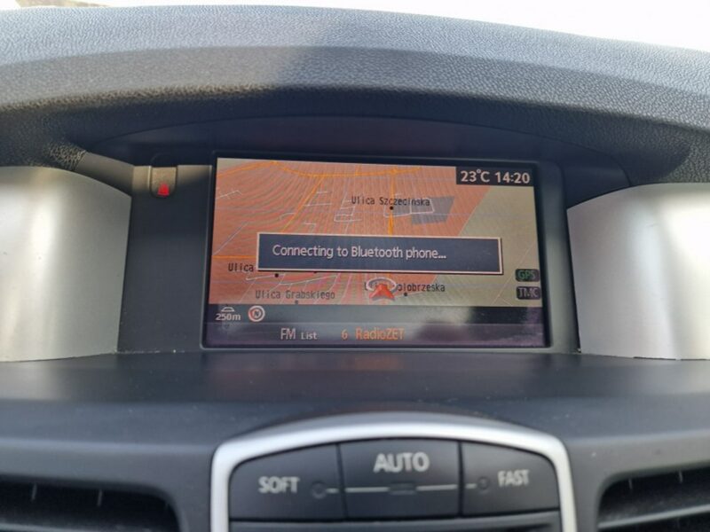 Renault Laguna 2.0 DCI 150 KM, Panorama, Nawigacja, Bluetooth, Klimatyzacja, Isofix III (2007-)