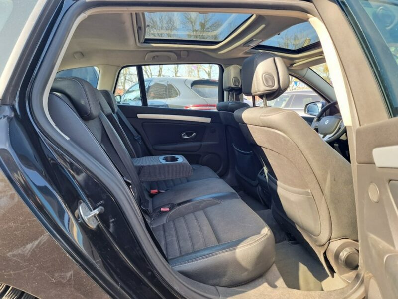 Renault Laguna 2.0 DCI 150 KM, Panorama, Nawigacja, Bluetooth, Klimatyzacja, Isofix III (2007-)