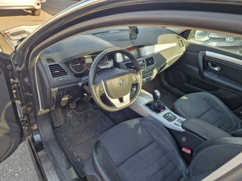 Renault Laguna 2.0 DCI 150 KM, Panorama, Nawigacja, Bluetooth, Klimatyzacja, Isofix III (2007-)