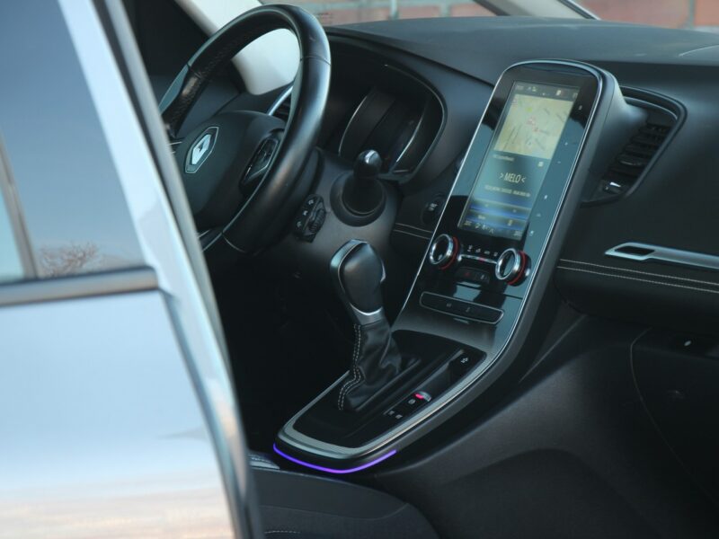 Renault Grand Scenic Radar*PółSkóra*Navi*AsysToru*Blis*Kamera*Pdc360*TempACC*Komp*GwarVGS III (2016-2021)