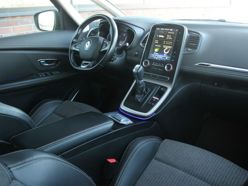 Renault Grand Scenic Radar*PółSkóra*Navi*AsysToru*Blis*Kamera*Pdc360*TempACC*Komp*GwarVGS III (2016-2021)
