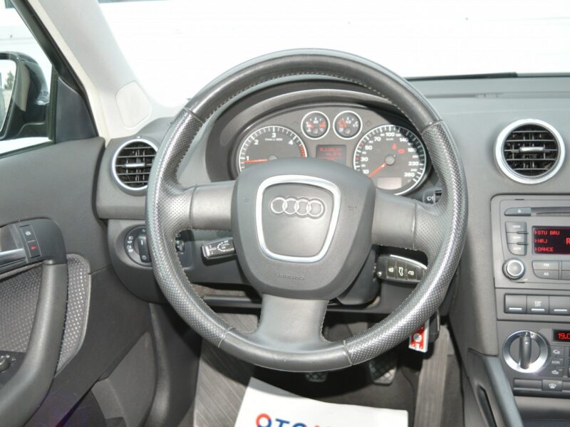 Audi A3 2.0 TDI BKD Bezwypadkowy Serwisowany w ASO Klimatronik143 tys.km. 8P (2003-2012)
