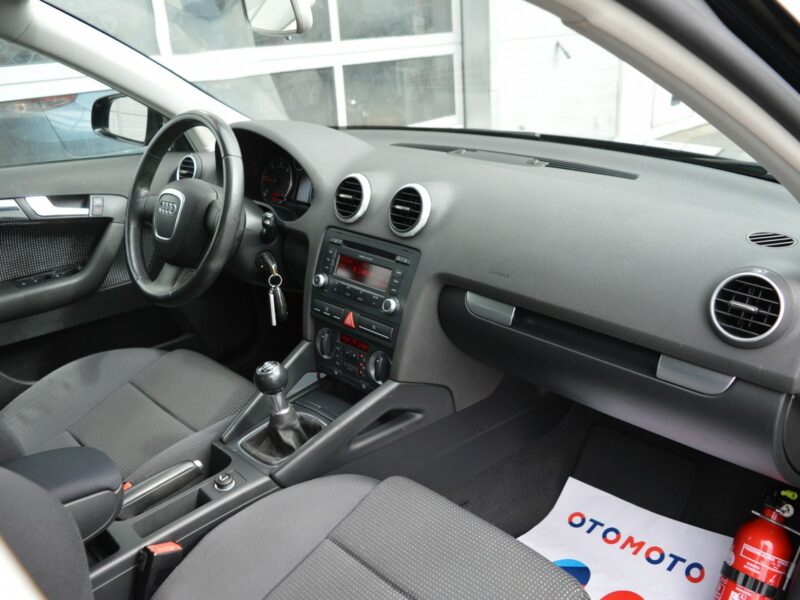 Audi A3 2.0 TDI BKD Bezwypadkowy Serwisowany w ASO Klimatronik143 tys.km. 8P (2003-2012)