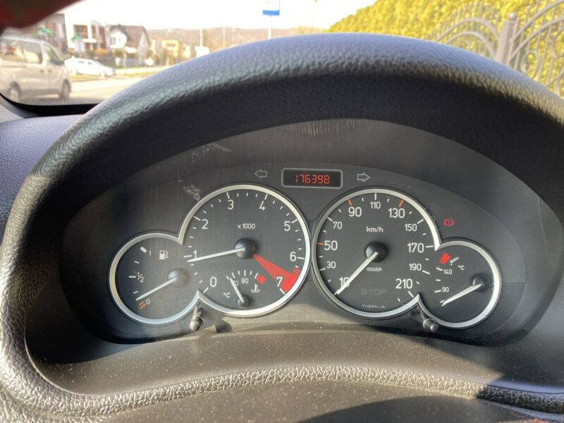 Peugeot 206 CC Symboliczny przebieg, skóry, zadbany stan auta, klimatronik, Clarion