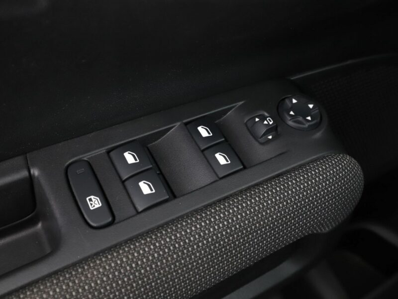 Citroen C3 Aircross LIFT Navi Klima Czujniki parkowania Bluetooth