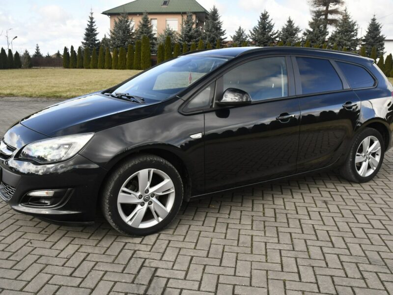 Opel Astra 1,4turbo DUDKI11 Tempomat.Klimatyzacja.El.szyby.Centralka.Alu.OKAZJA J (2009-2019)